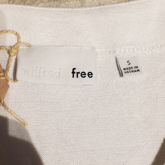 Aritzia Wilfred Longsleeve Top - Picture 3 of 4